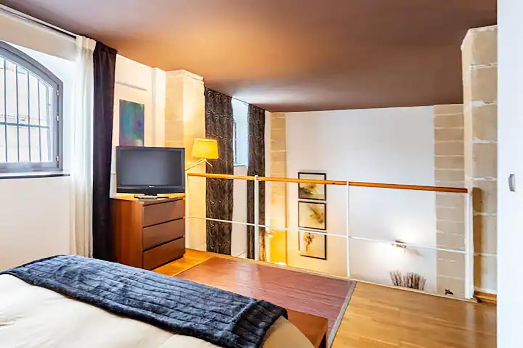헤레스 Artqhost Jerez Huge Loft & Free Parking 아파트 외부 사진